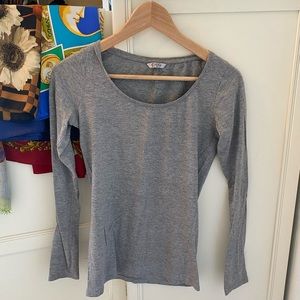 Pull&Bear Gray Long Sleeve Tee